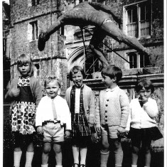 Fred Piercy's grandchildren remember visiting Knole's Green Court during many summers in the 1960s and 70s.