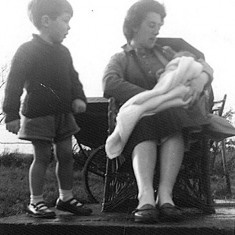 Margaret Kingsnorth - Stalisfield Margaret Kingsnorth with Robert Sackville-West, later Lord Sackville, and his infant sister Mary, at Stalisfield