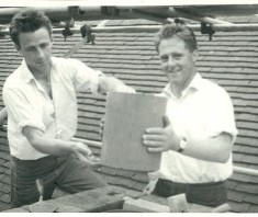 Brothers Alan and Arthur Grubb at work on the rooftops of Knole in the middle of the 20th century