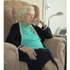 Eileen Bennett, 1922-2020