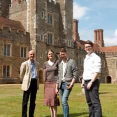 201006_KnolePhDs-MHoward-ESlocombe_resized L-R: PhD theses supervisor Maurice Howard, Emma Slocombe (Knole Project Curator), Ed Town (researcher on 1st Earl of Dorset), Alden Gregory (researcher on archiepiscopal building work at Knole) | Stuart Robinson