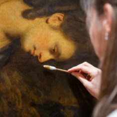Varnish removal on Saltram's The Hon. Theresa Robinson, Mrs John Parker by Sir Joshua Reynolds | NT Images